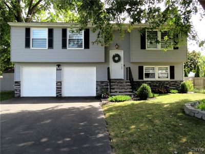 8084 Bamm Hollow Rd, Clay, NY, 13041