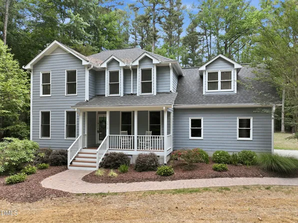 1615 Meadow Ln, Chapel Hill, NC 27516