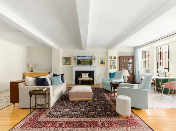 350 West 57th Street image 1 of 3