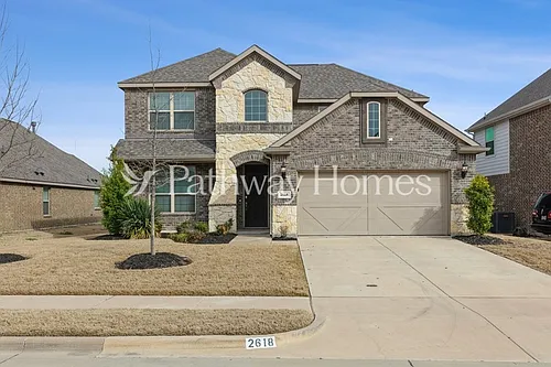 2618 Fawn Valley Ave Photo 1