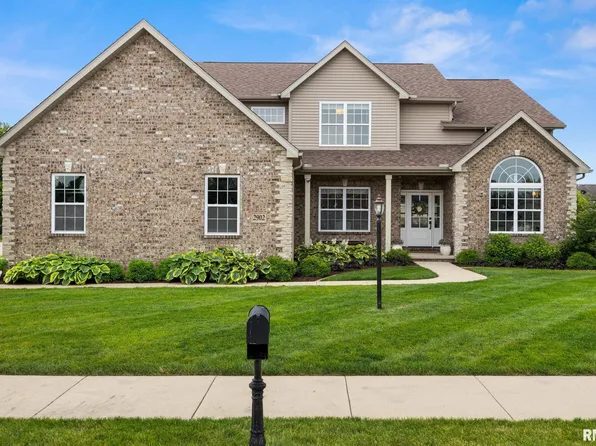 2902 W Wessex Dr, Peoria, IL 61615