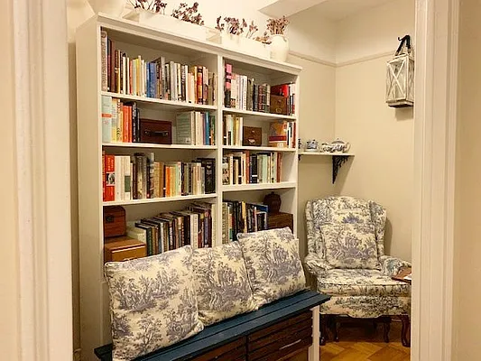 Rented by Rachel Realty | media 22