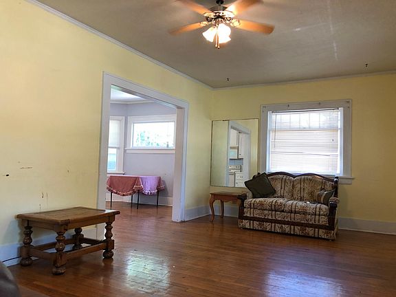 2nd image of 659 S Kimbrough Ave