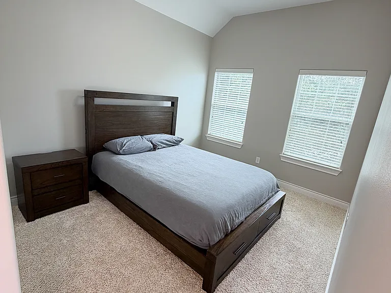 1505 Paige St — Photo 29