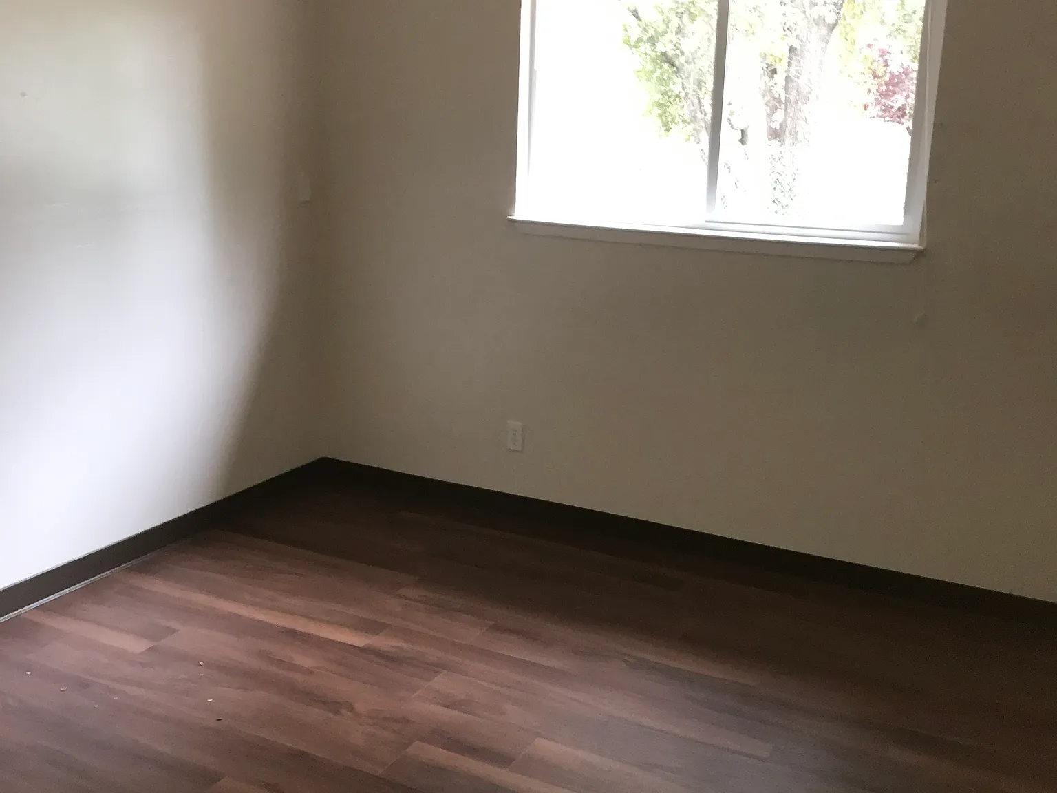 2 bed, 895 sqft, $1,600 — Photo 1