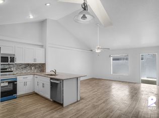 13994 Folkestone Cir, Wellington, FL 33414