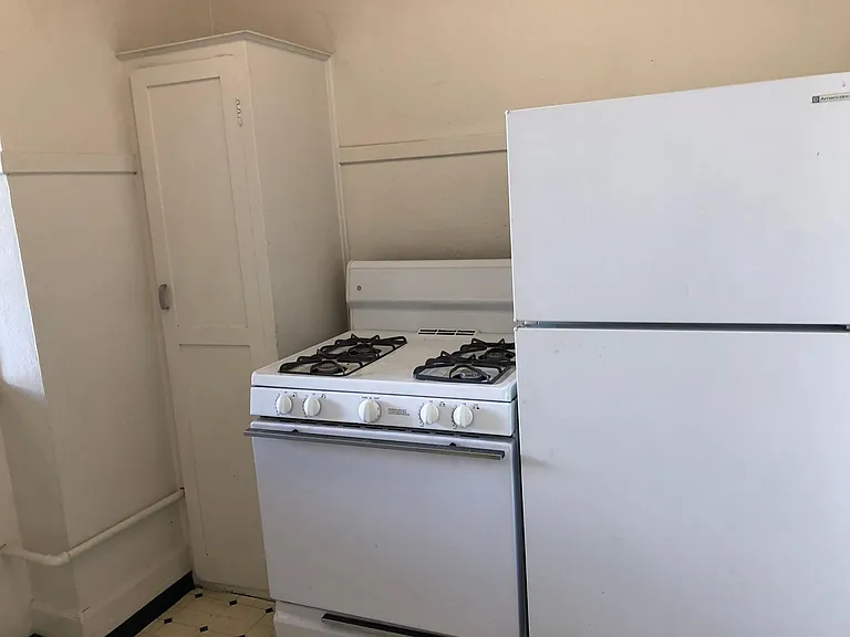 1214 W Sprague Ave #24 — Photo 5
