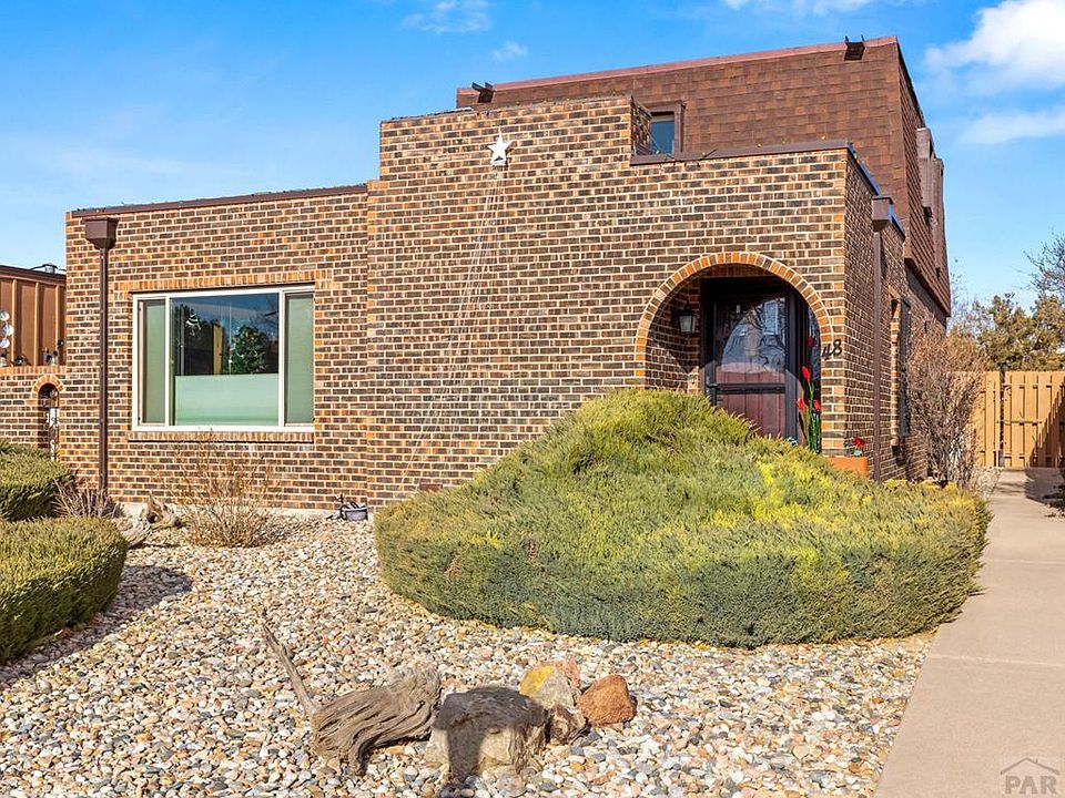 1st image of 48 Villa Dr