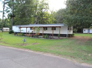 9570 Pelican Lodge Rd, Vivian, LA 71082