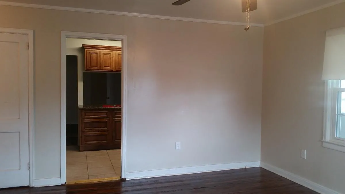 605 Herald Street — Photo 3