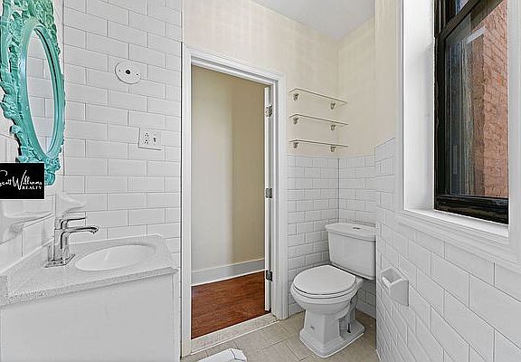 4th image of 599 Franklin Ave APT 4L