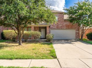 1528 Canary Dr, Little Elm, TX 75068