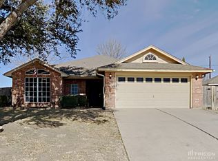 501 Arbor Ln, Burleson, TX 76028