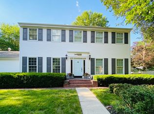1104 Harrington Dr, Champaign, IL
