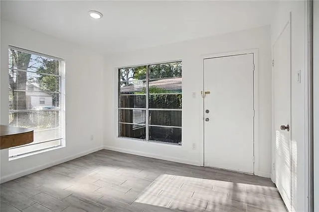 424 Deckbar Ave #D — Photo 5