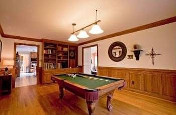 2nd image of 10 Lantern Cir