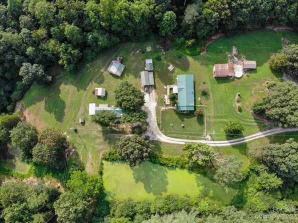 1320 Ingle Houser Rd, Lincolnton, NC 28092