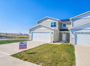 2001 Adler Ct, De Soto, IA 50069