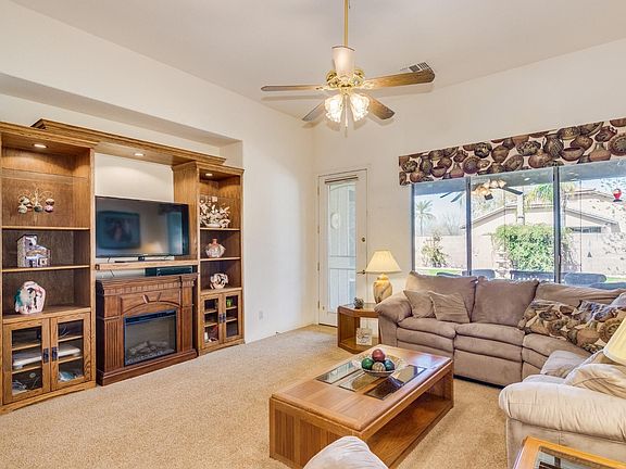 5th image of 1736 E Bartlett Pl