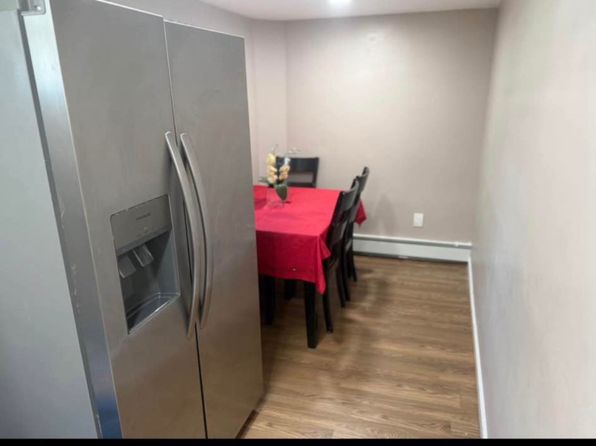 (undisclosed Address)