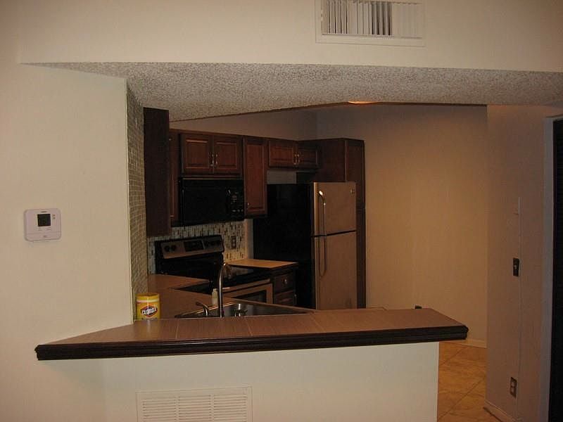 2nd image of 8781 Wiles Rd APT 303