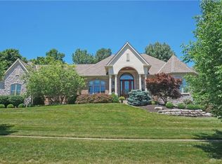 5491 Grand Legacy Dr, Maineville, OH