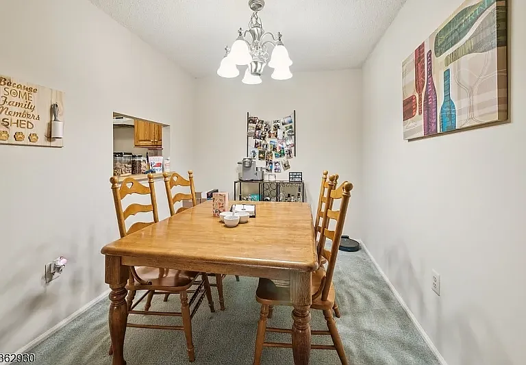 269 English Pl — Photo 13