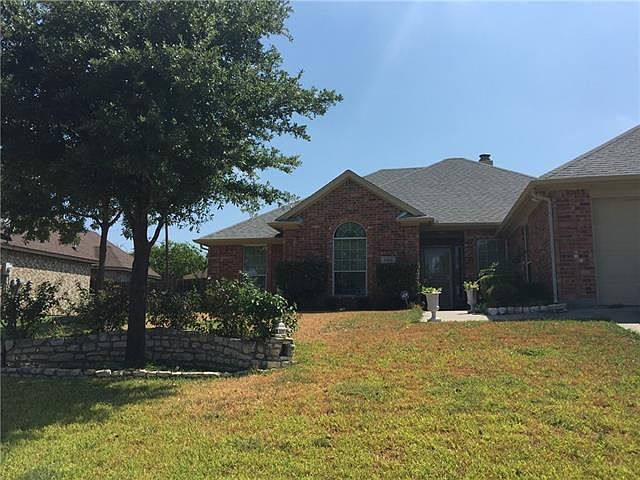 1st image of 7337 Fredricksburg Dr