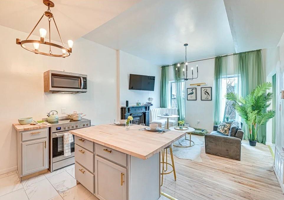 71 1st St FLOOR 2, Albany, NY 12210 | Zillow