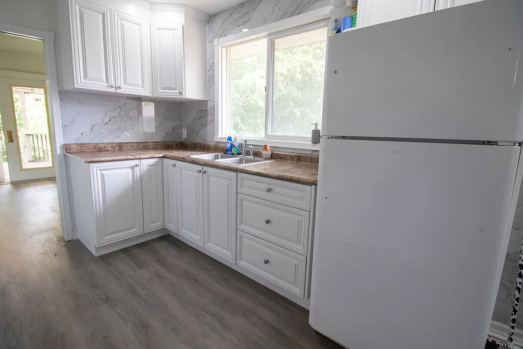 355 Glenridge Avenue — Photo 4
