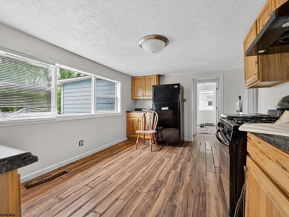 4th image of 1451 Hite Ave