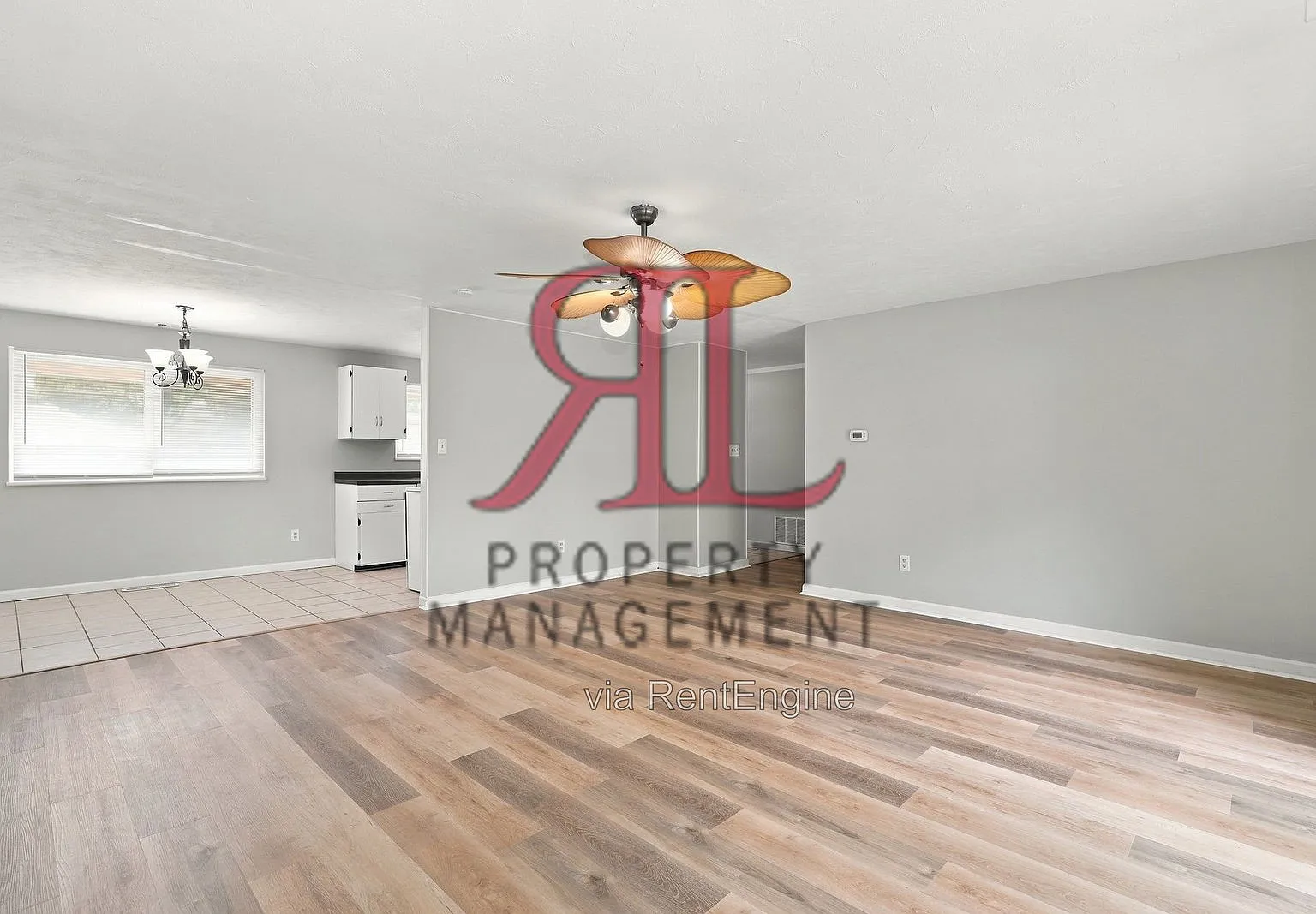 4 bed, 2.0 bath, 1404 sqft, $1,995 — Photo 3