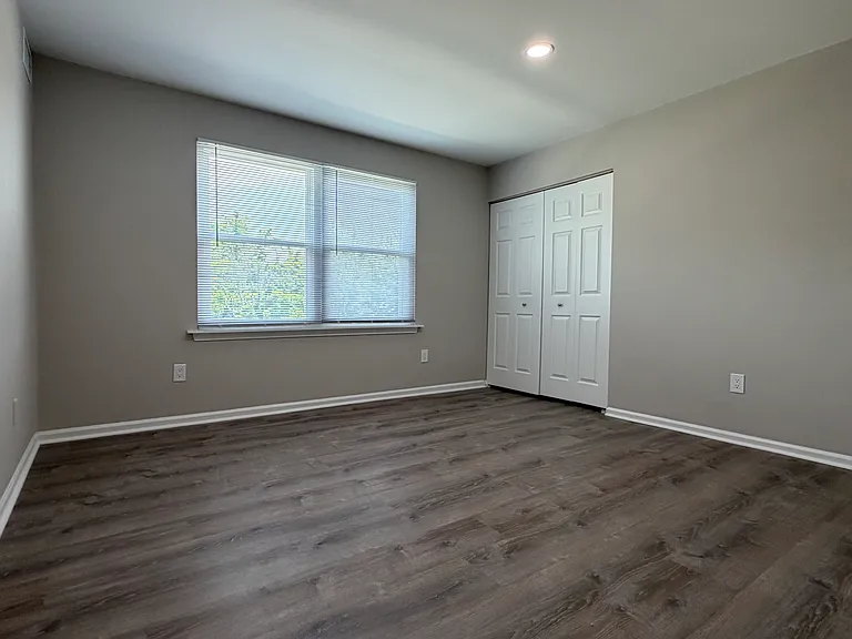 4548 Rosemarie Dr — Photo 22