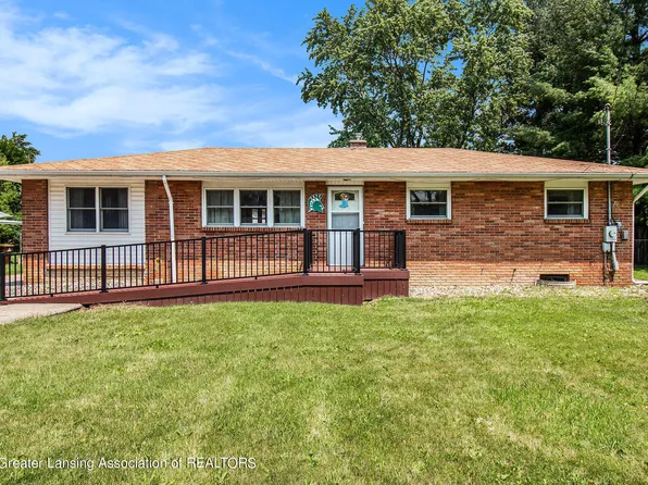 2672 Greencliff Dr, East Lansing, MI 48823