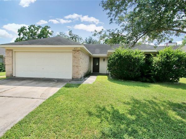 2602 Lively Ln