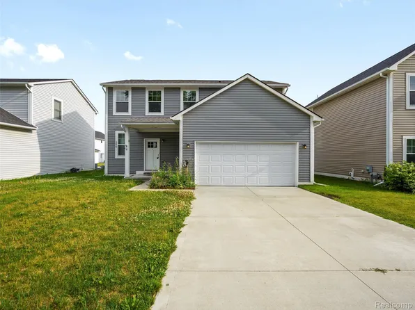 399 W Dallas Ave, Madison Heights, MI 48071