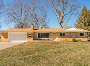 605 Briar Ave NE, North Canton, OH 44720