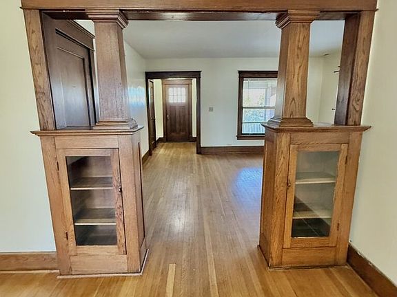 4th image of 827-833 Goodhue Blvd #831