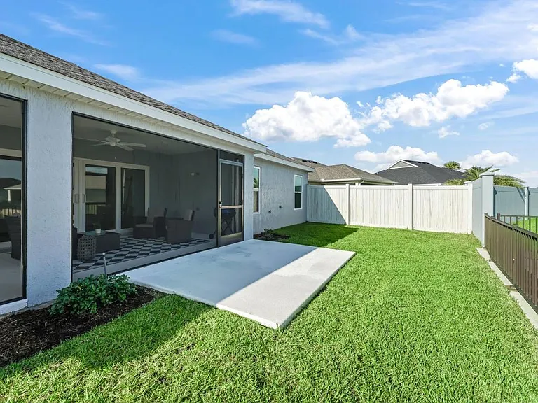 1393 Daniel Way — Photo 41
