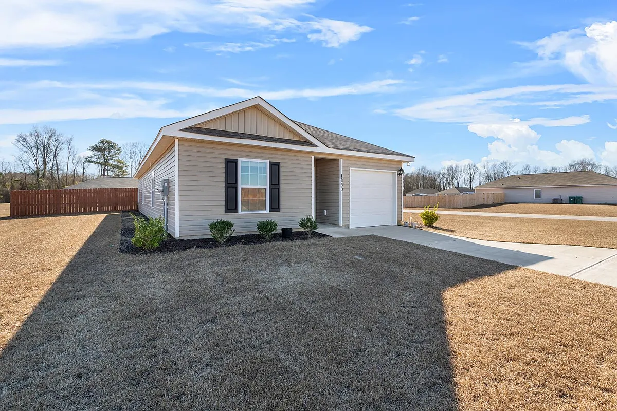Unit Photo - 1830 Wildhorse Dr