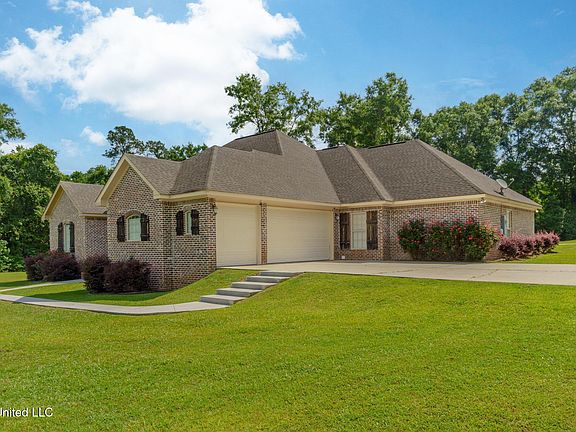 2nd image of 48 Harrell Rd