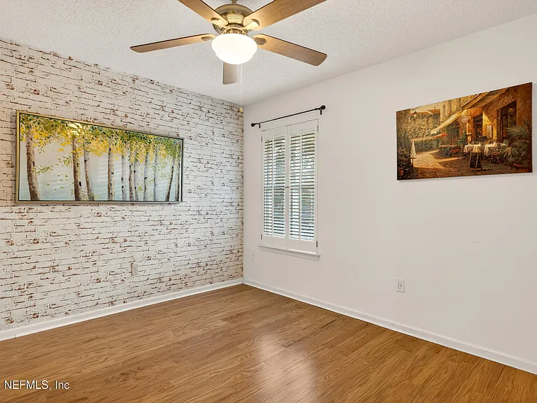 9370 Jaybird Cir E — Photo 28