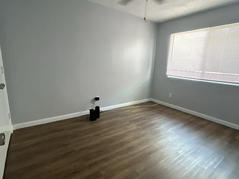 13450 Edgemont St #2 — Photo 4