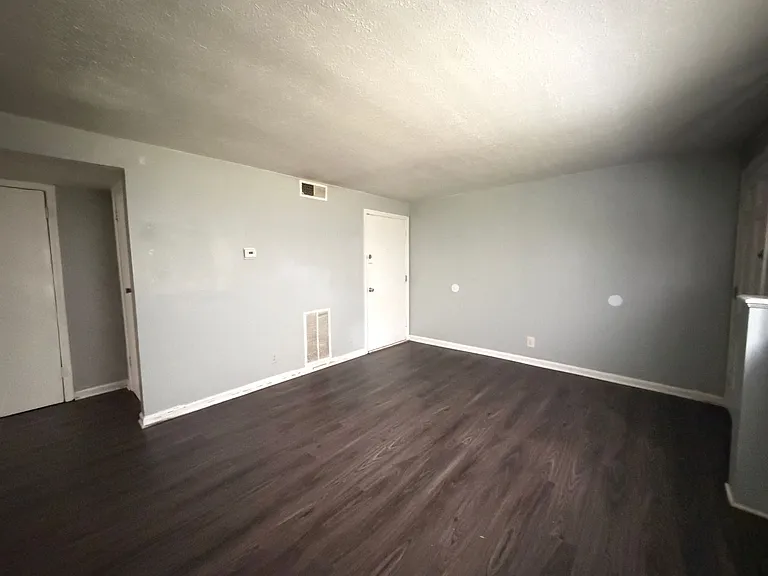3706 Noblitt Dr — Photo 3