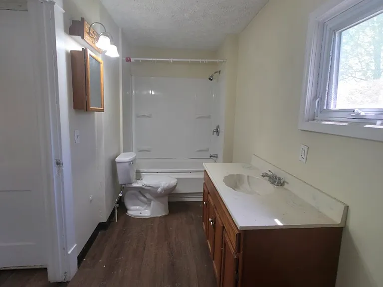 14409 Elm St — Photo 6