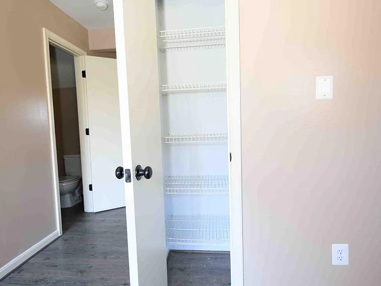 9925 Matti Hill Ct — Photo 22