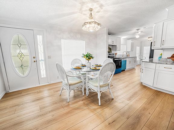 3rd image of 1697 SW 35th Circle