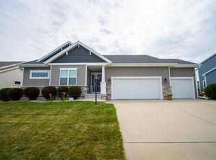 339 Crescendo Dr, Sun Prairie, WI 53590