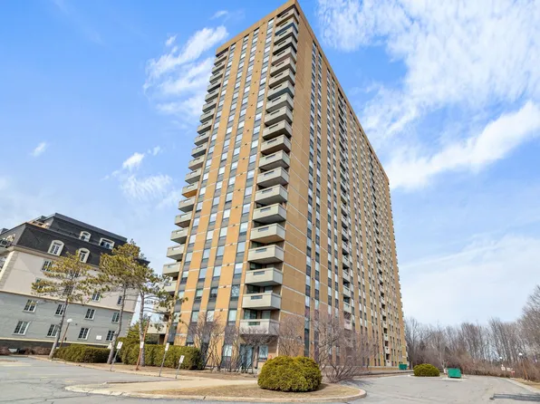 110 Rue #Chateau-705, Gatineau, QC J9A 1T4