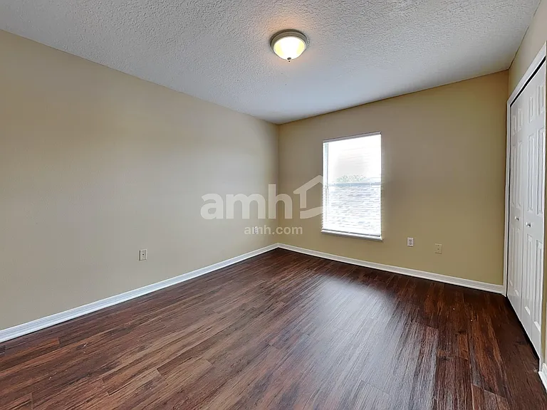 1051 Brenton Leaf Dr — Photo 14